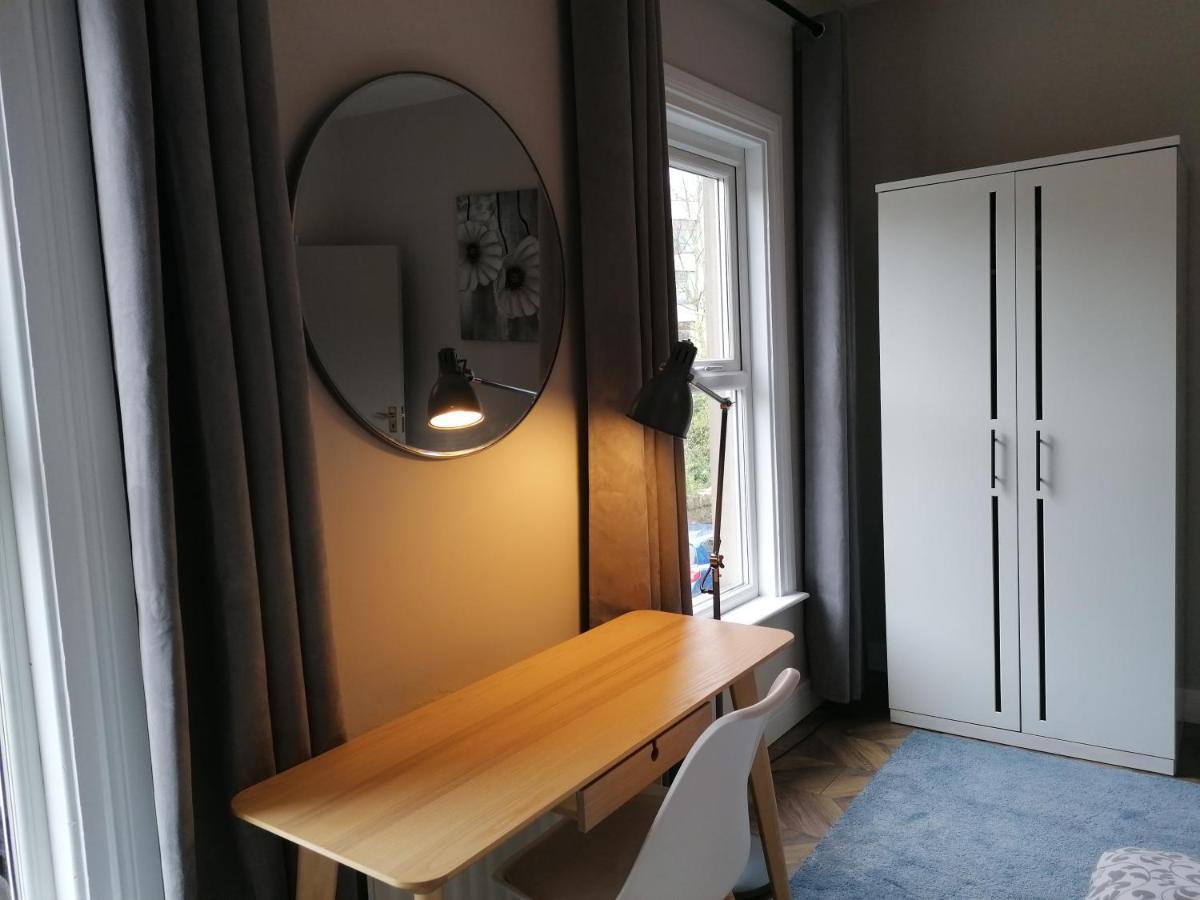Stunning 3 Bedroom Townhouse In The Heart Of City 벨파스트 외부 사진