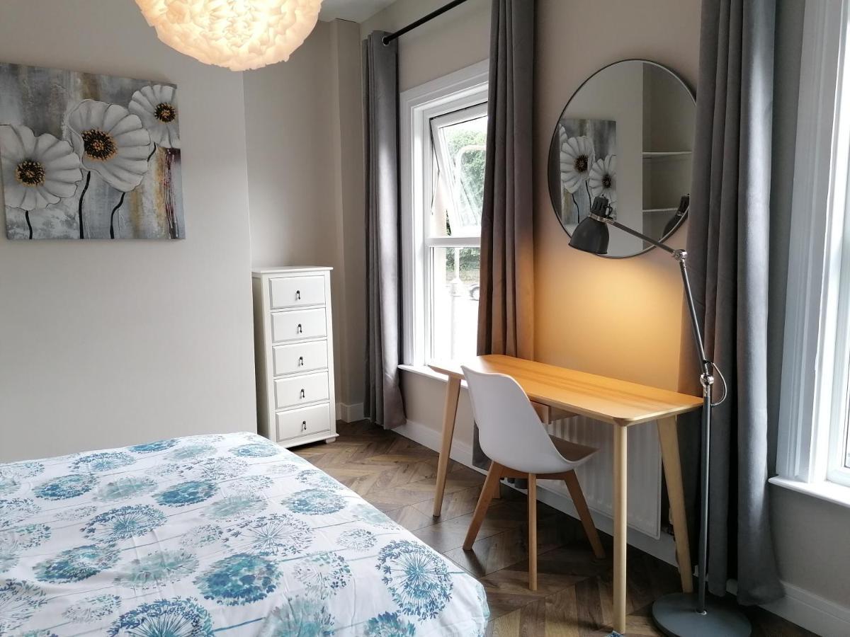 Stunning 3 Bedroom Townhouse In The Heart Of City 벨파스트 외부 사진