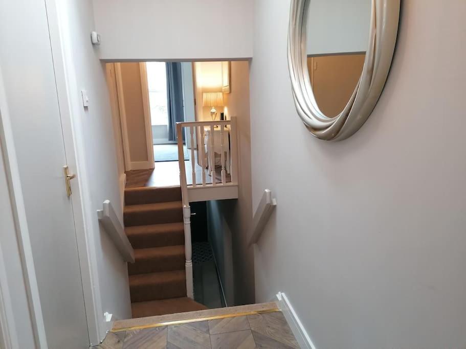 Stunning 3 Bedroom Townhouse In The Heart Of City 벨파스트 외부 사진